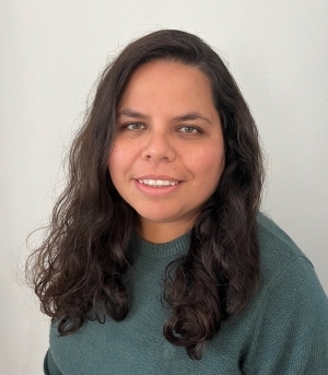 headshot of Stephanie George
